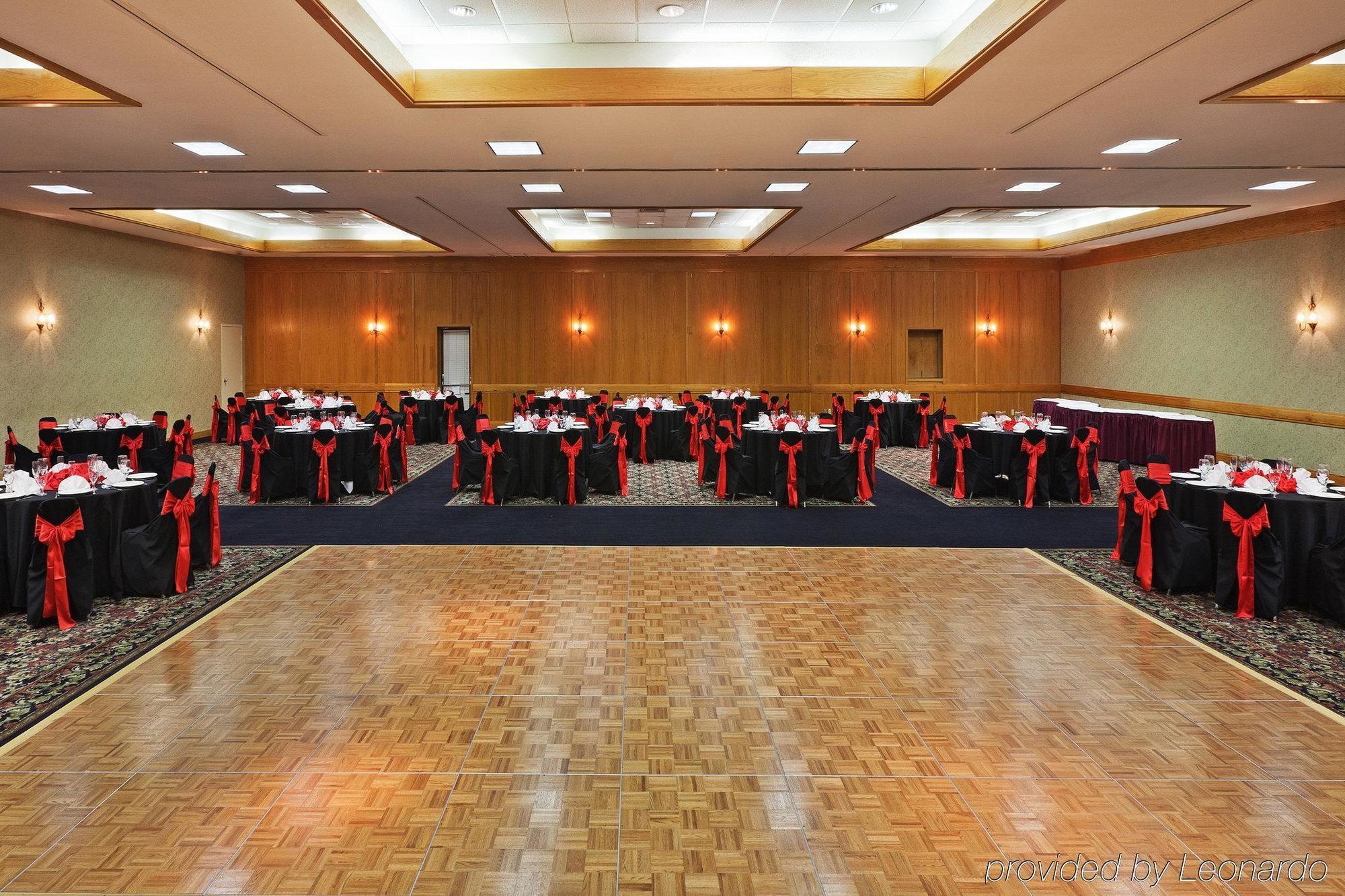 Hotel Comfort & East 2*