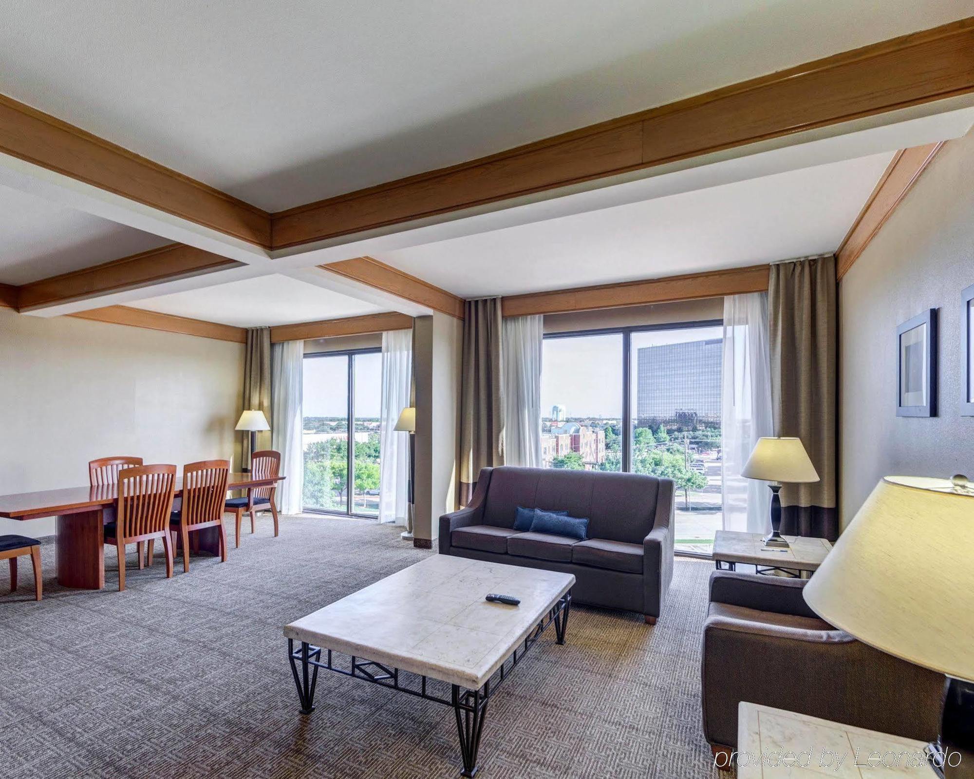 Comfort & East Hotel